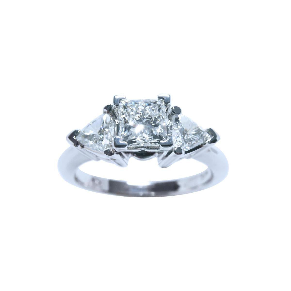 Princess cut Trillion Side Diamonds Ring 14K Gold