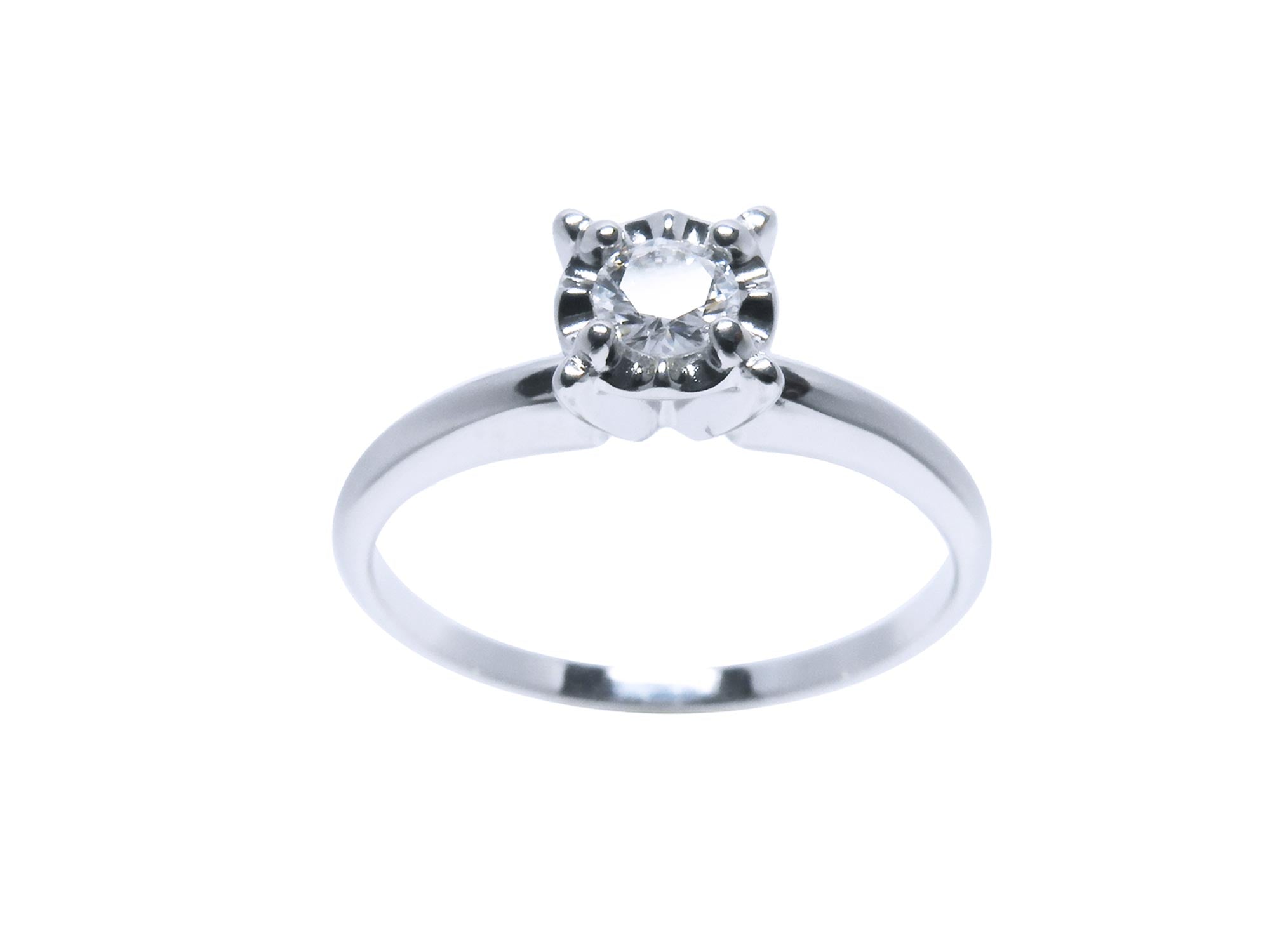 Affordable diamond engagement ring