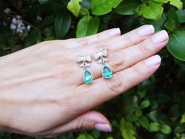 Emeralds from Colombia earrings