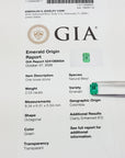 GIA certification of origin of a natural loose colombian emerald.