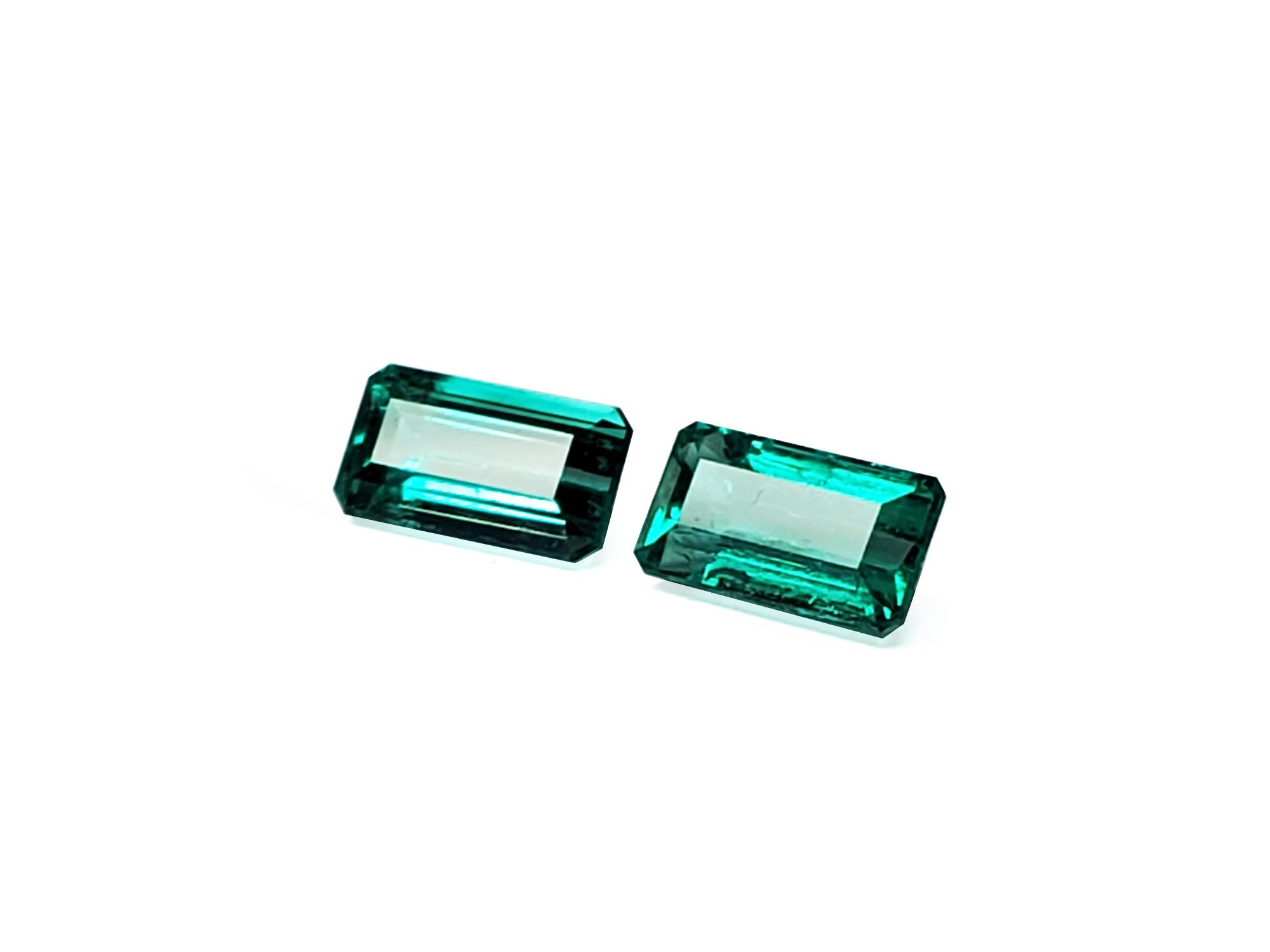 Matche pari loose emeralds for sale