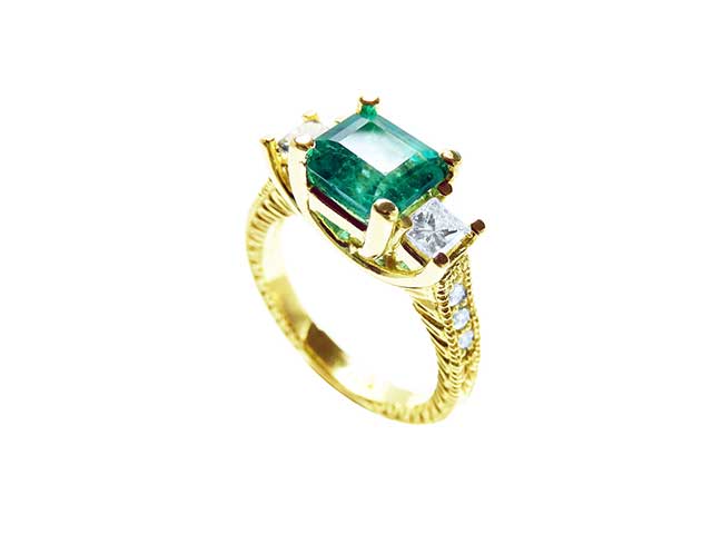 Colombian emerald and diamond ring for sale