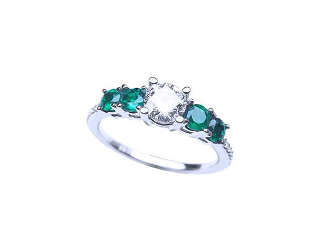 Women emerald engagement rings size #7