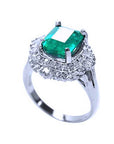 Deep green Colombian emeralds rings-12