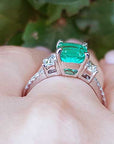 18k Emerald engagement ring