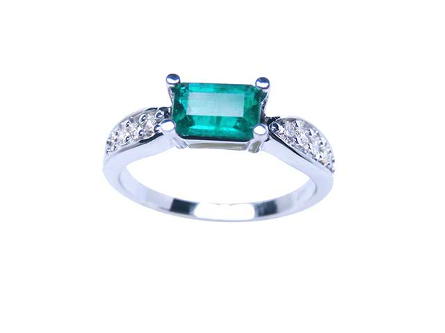 18K 14K Solid gold emerald engagement rings