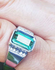 Bezel Set 18K emerald mens ring