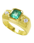 Men’s emerald and gold ring
