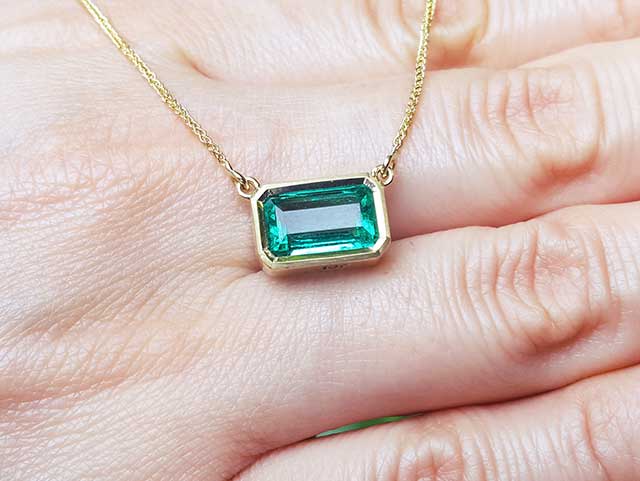 Authentic Colombian emeralds bezel set solid gold jewelry