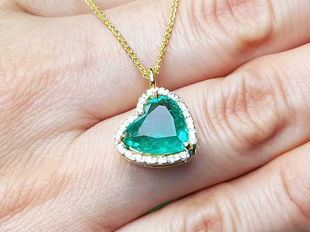 Muzo born real emerald heart necklace for sale