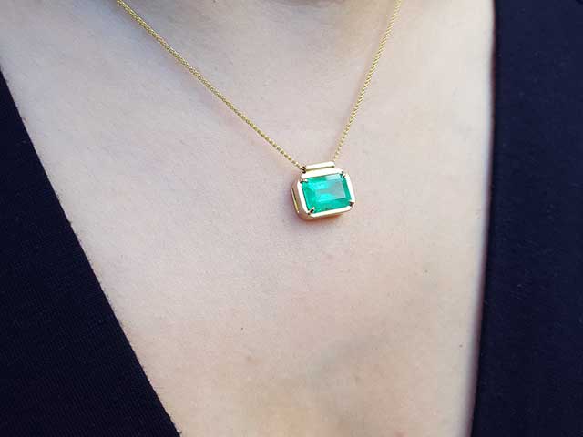 Real Colombian emerald solitaire necklace
