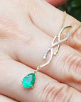 Dangle natural emerald necklace