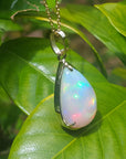 Yellow gold opal necklace