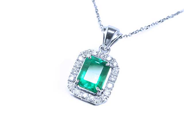 Natural diamond and Colombian emerald pendant