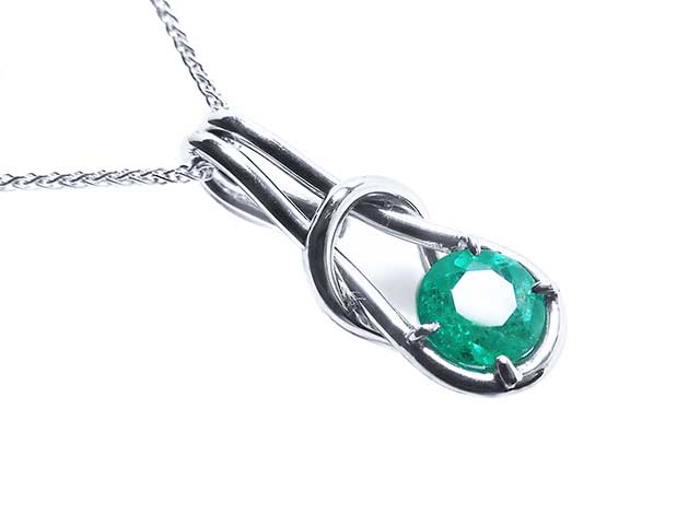 Modern emerald pendant fine jewelry