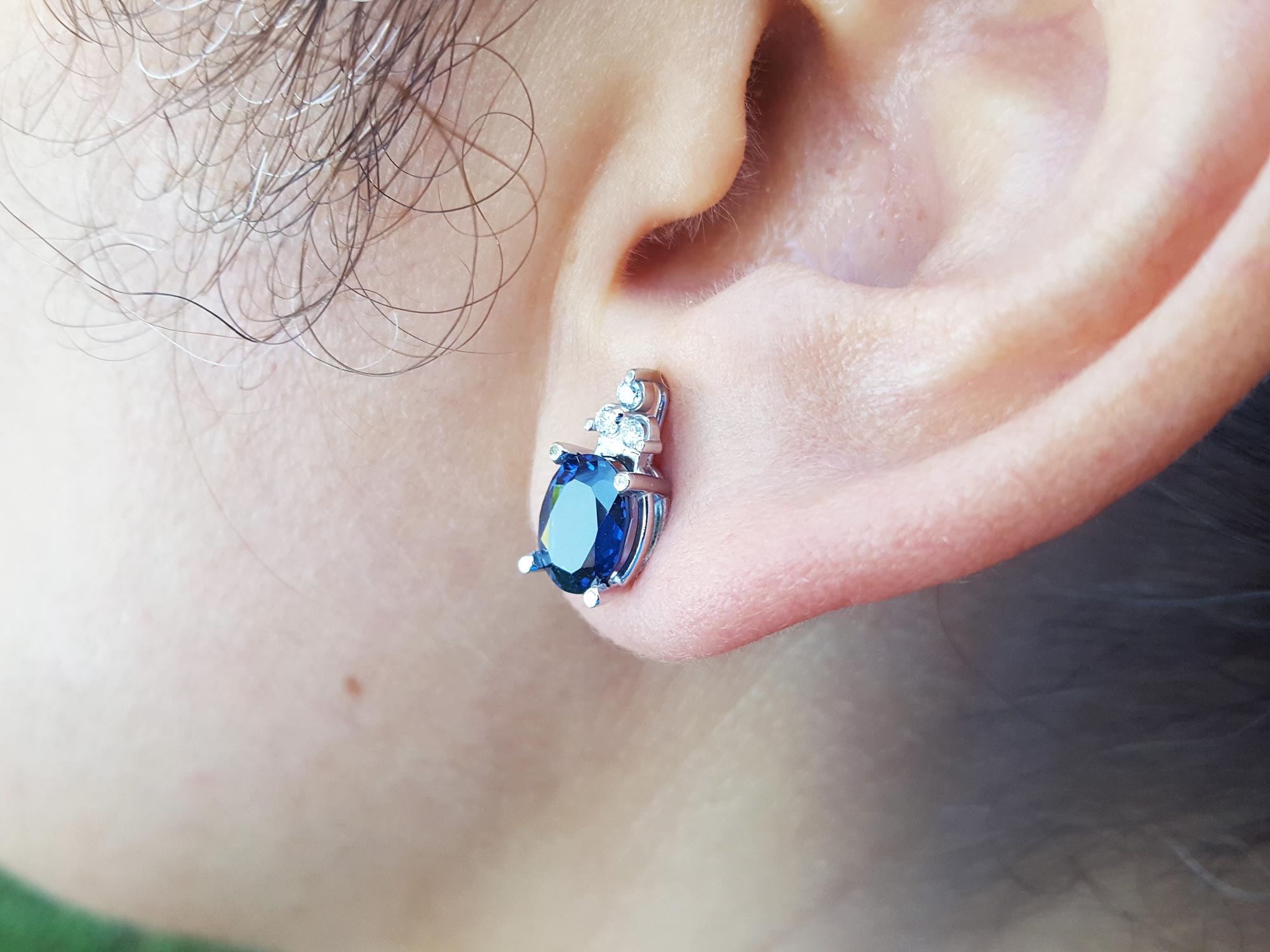 Real sapphire earrings