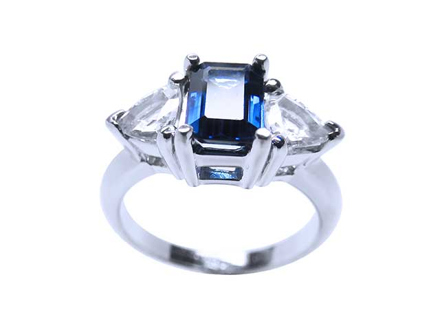 Sapphire stone ring for women