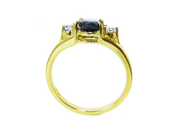 Sri Lanka Sapphire ring