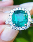 Anillos con esmeralda colombiana para compromiso en oro blanco