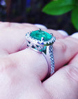 Esmeralda de la mina de Muzo en anillo para mujer