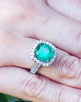 Esmeralda natural corte cojín y diamantes en anillos para mujer