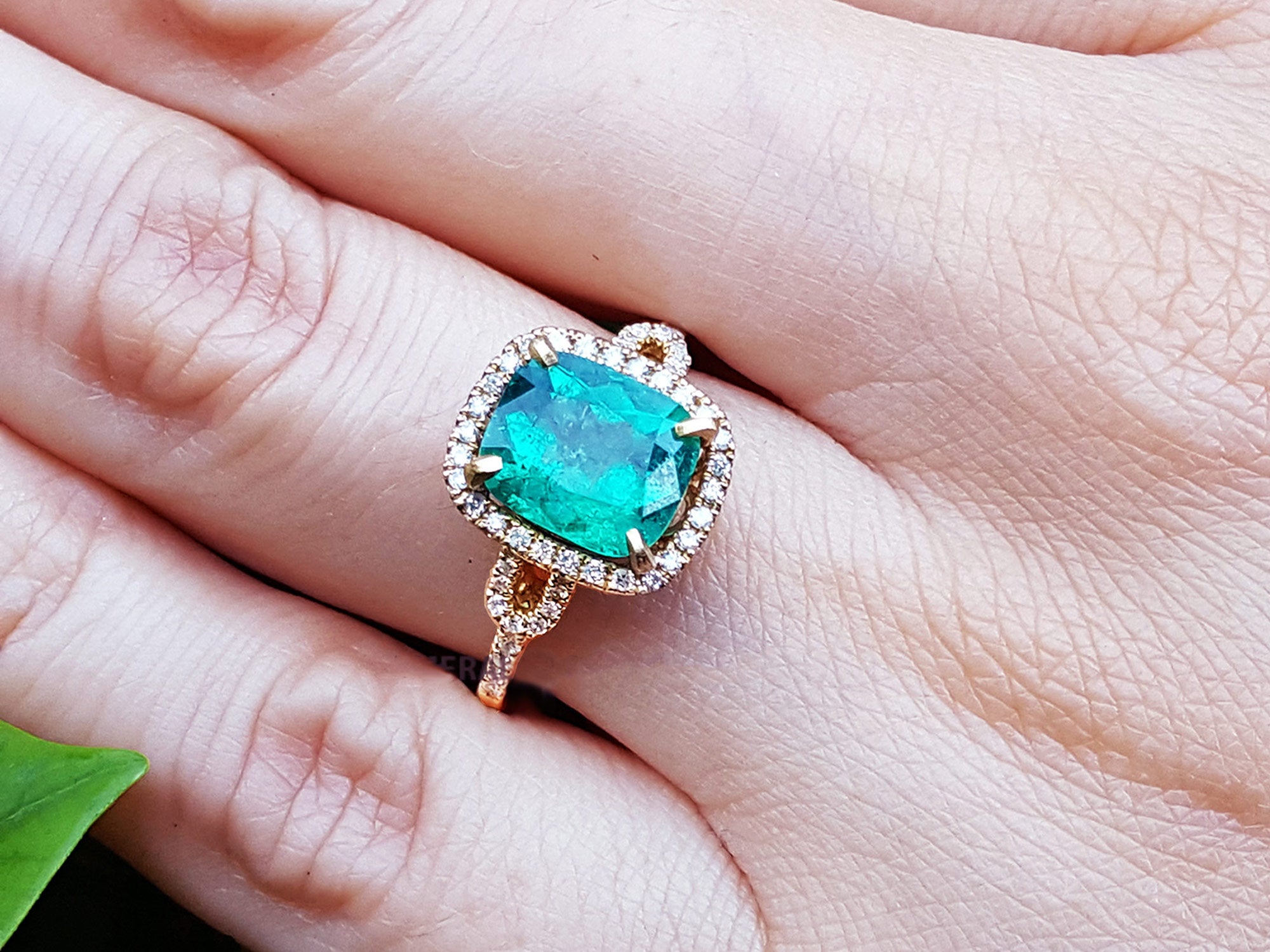 USA, USA made Women’s emerald rings for sale