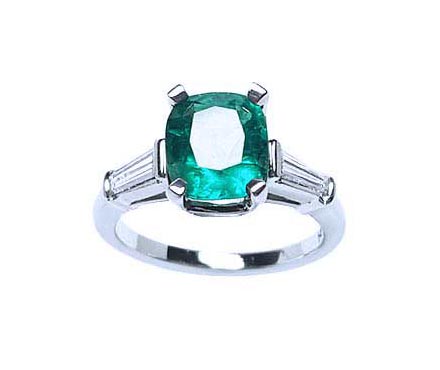 Emerald engagement rings meaning