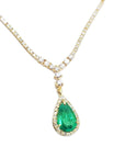 large view of a high-quality emerald necklace pear cut natural sourced from the Colombian Muzo mine