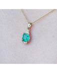 Necklace With Natural Colombian Emerald 0.58 ct and Diamonds 14k Yellow Gold