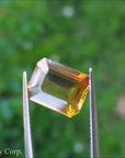 4.05 Carats Loose Natural Sapphire Intense Sparkling Yellow Gemstone Emerald-cut