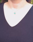 Genuine colombian emerald pendant in yellow gold and diamonds.