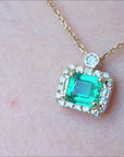 Emerald necklace jeweljry