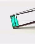 Baguette cut loos emerald
