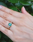 Emerald and Trillion cut Diamonds Ring 18k Gold