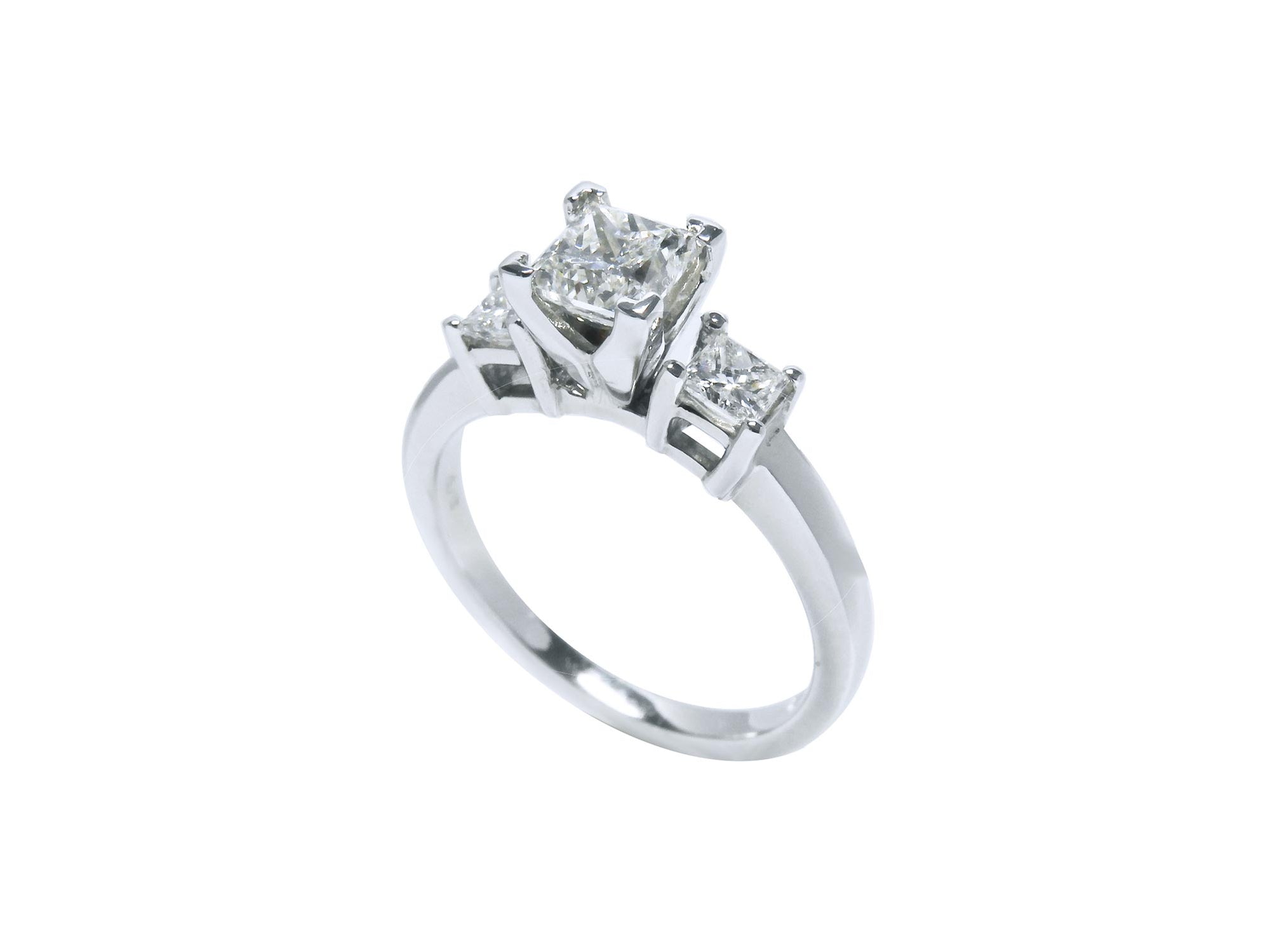 inexpensive diamond engagement ring