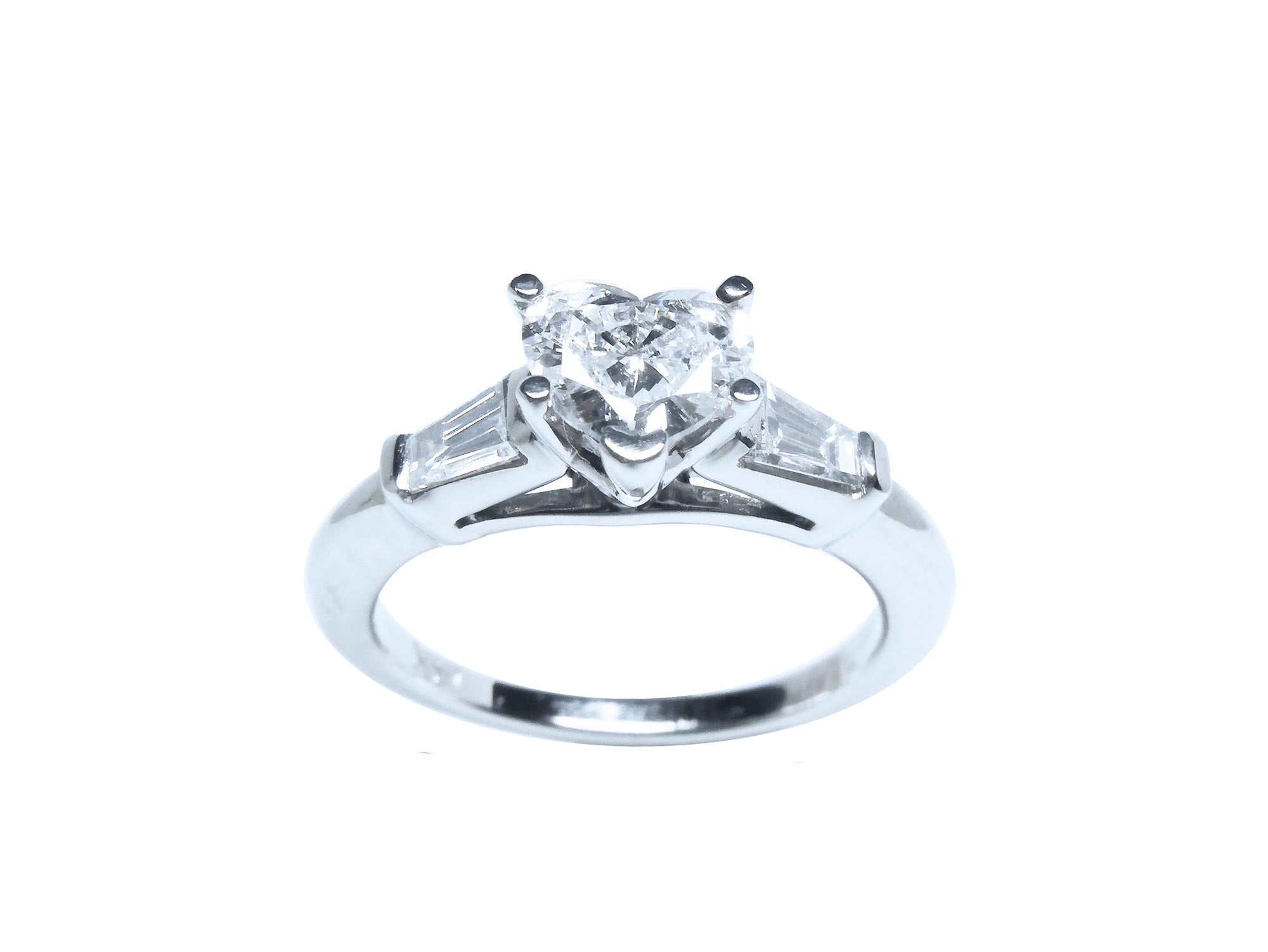 14k diamond heart engagement ring