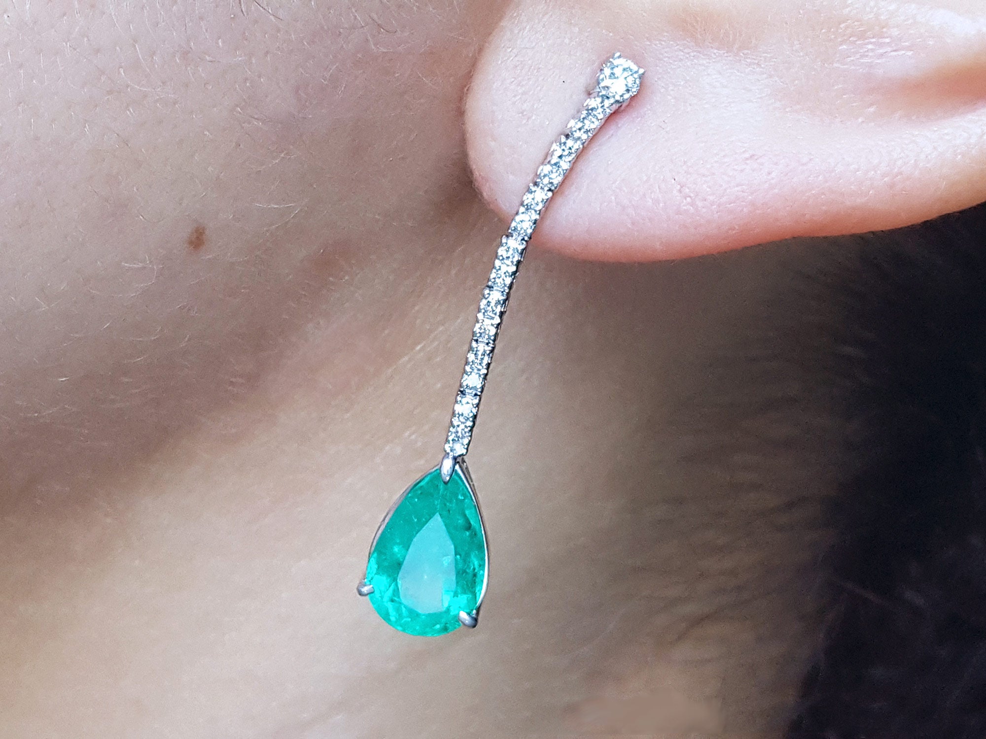 Real Muzo Colombian emerald dangle earrings