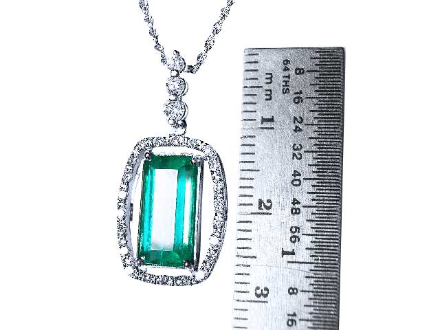 Wholesale real Colombian emeralds and jewelry