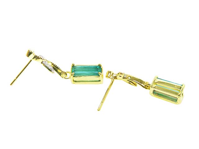 Colombian emerald dangle earrings