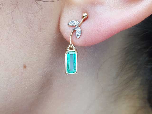 Green fire emerald leaf earrings