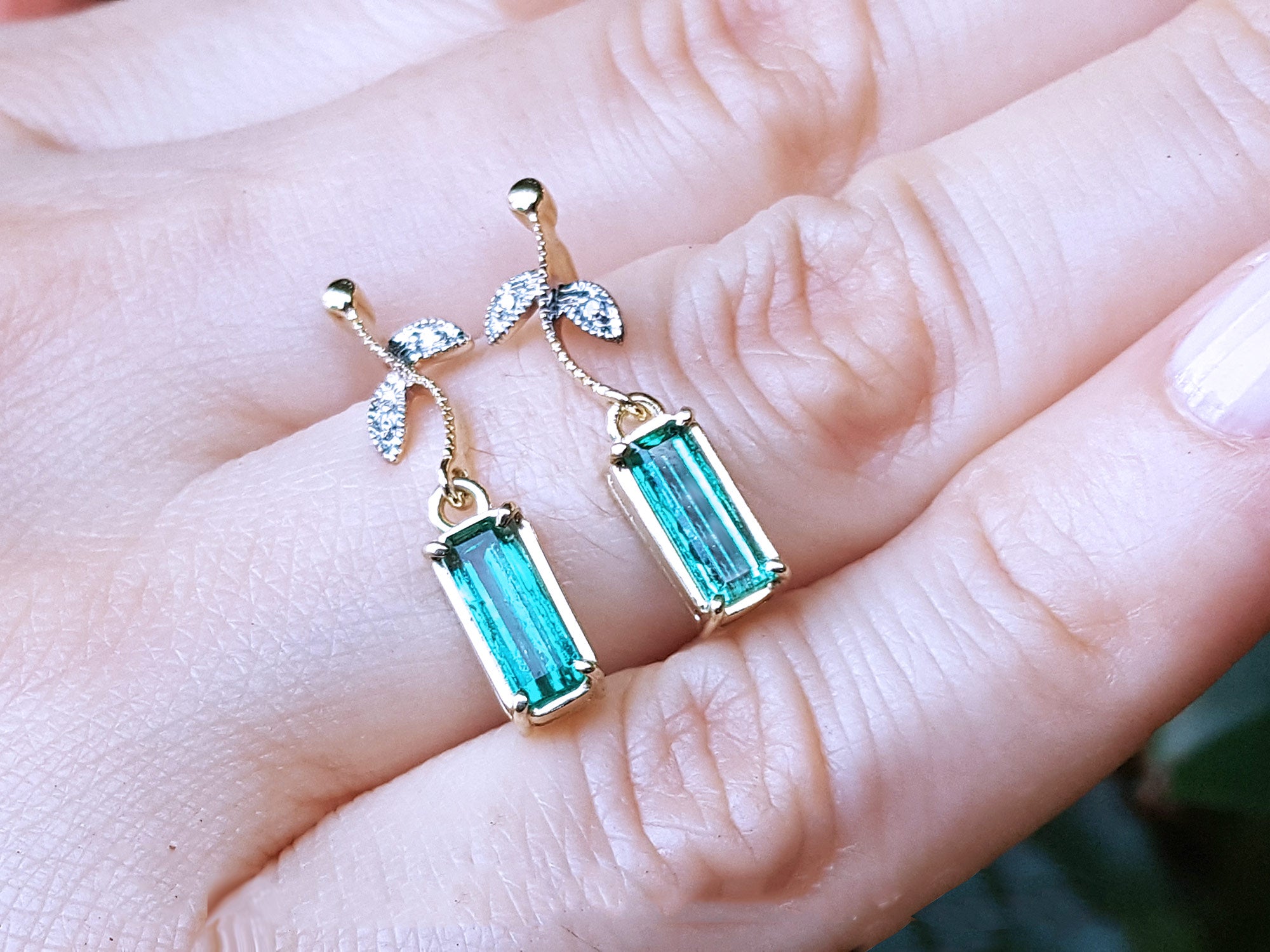 Muzo Colombian emerald earrings