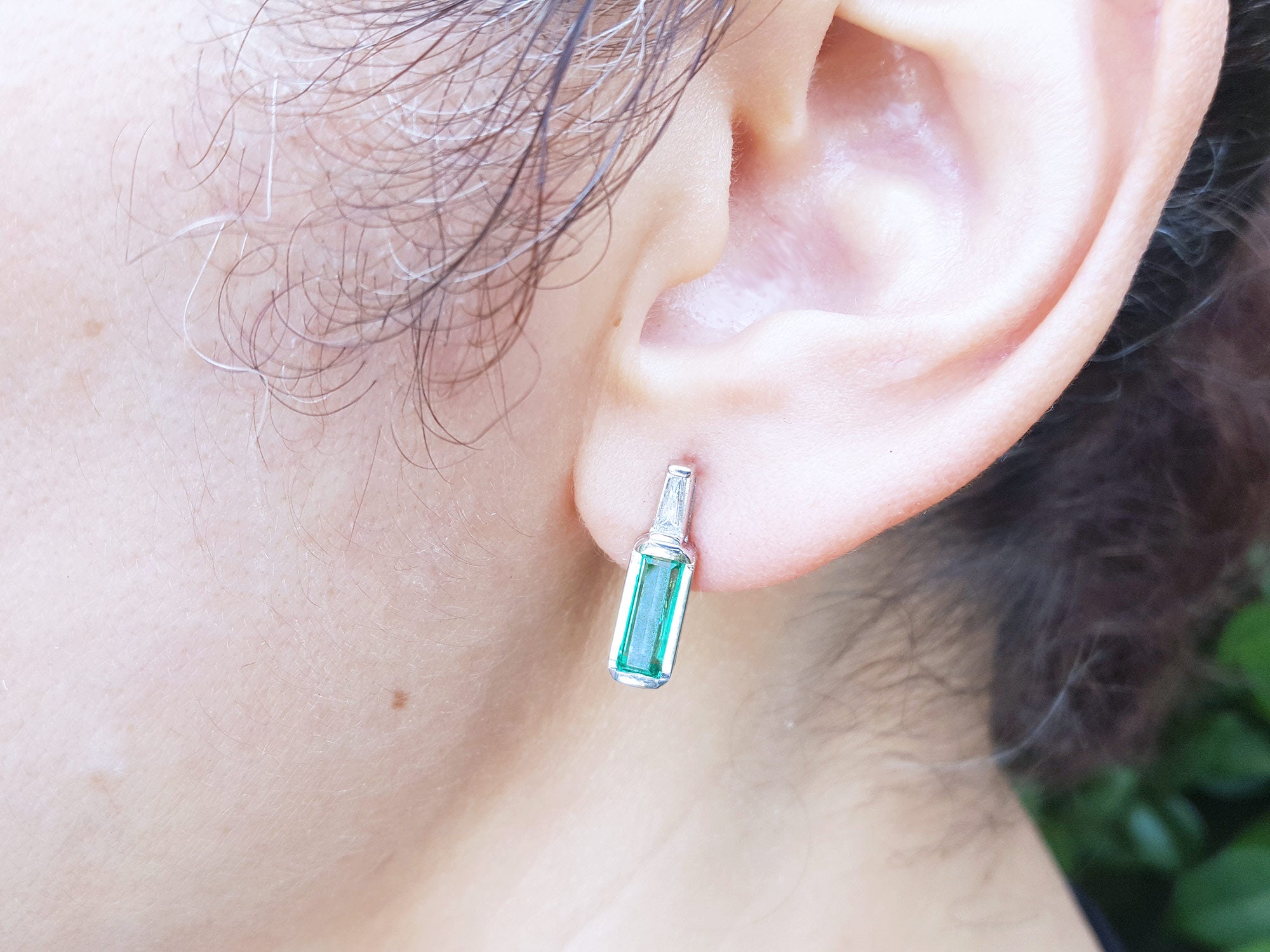 Muzo Colombian Baguette emerald stud earrings