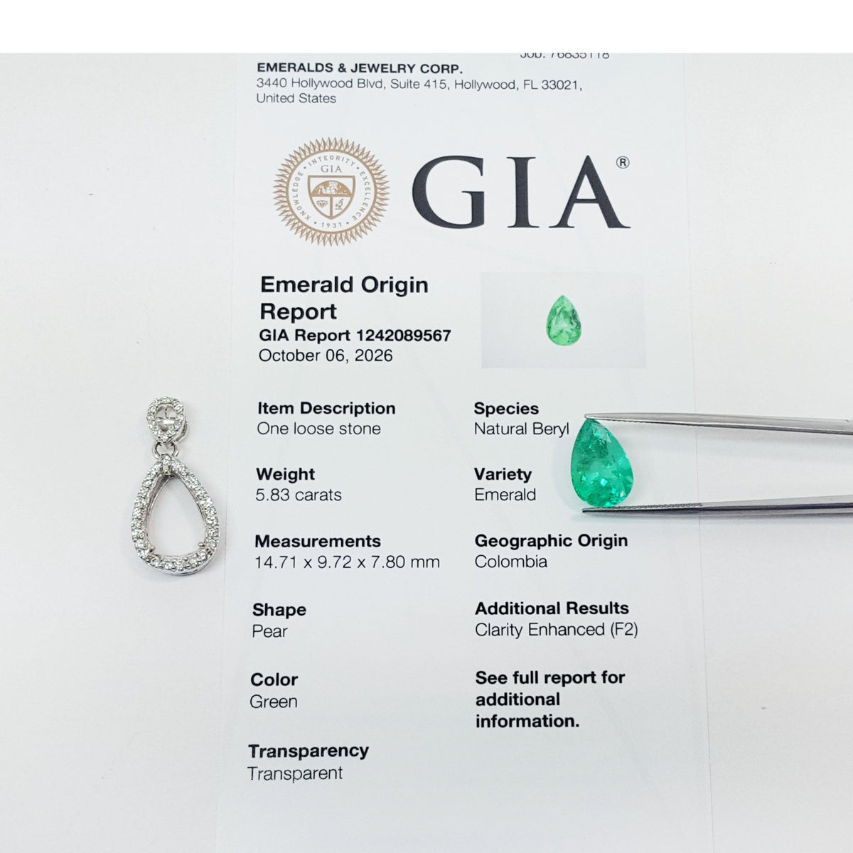 GIA certification of authenticity and origen of a pear cut natural colombian emerald.