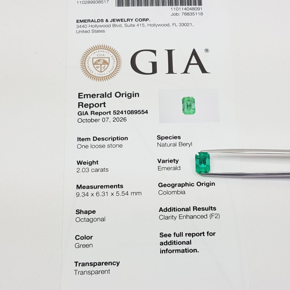 GIA certification of origin of a natural loose colombian emerald.