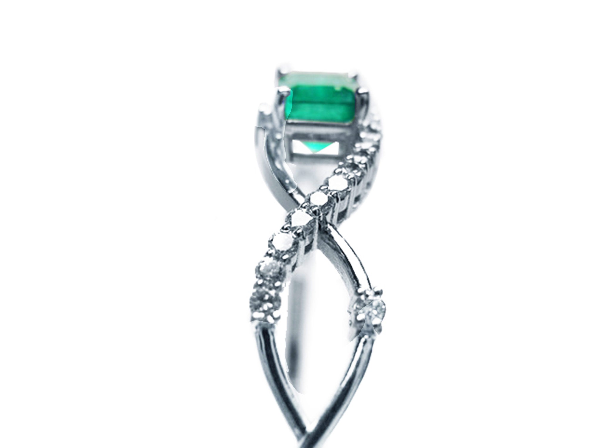 Mey&#39;s birthstone Emerald bangle bracelets for her