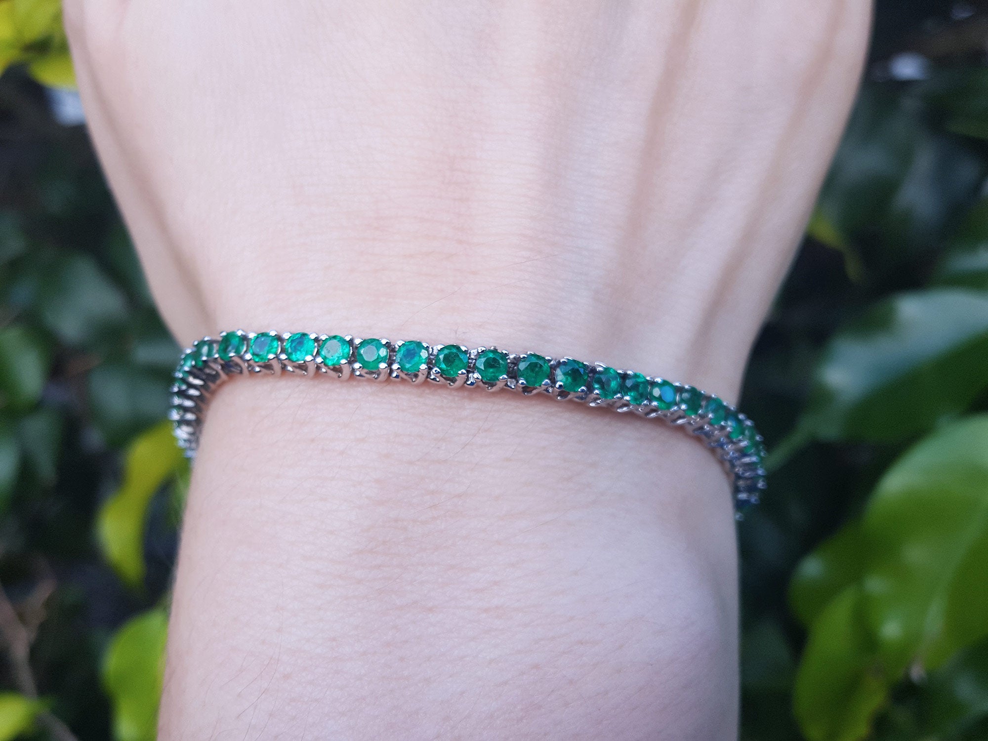 Woen's Emerald tennis bracelets for sale