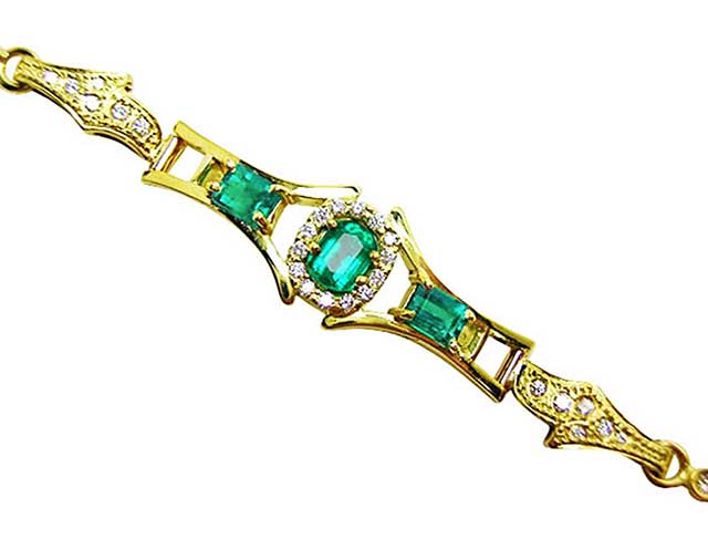 Ladies real emerald bracelet for sale