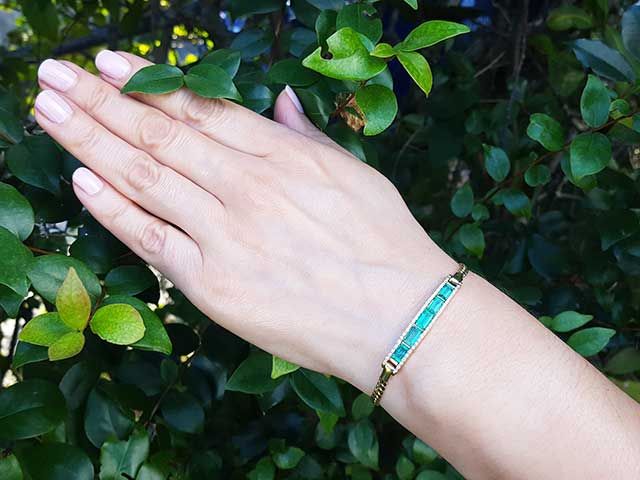 Deep green fine Colombian emerald bracelet