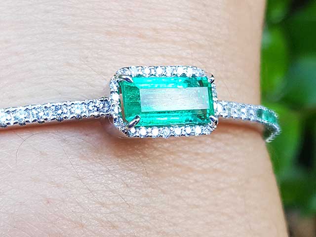 Affordable wholesale fine emerald jewelry