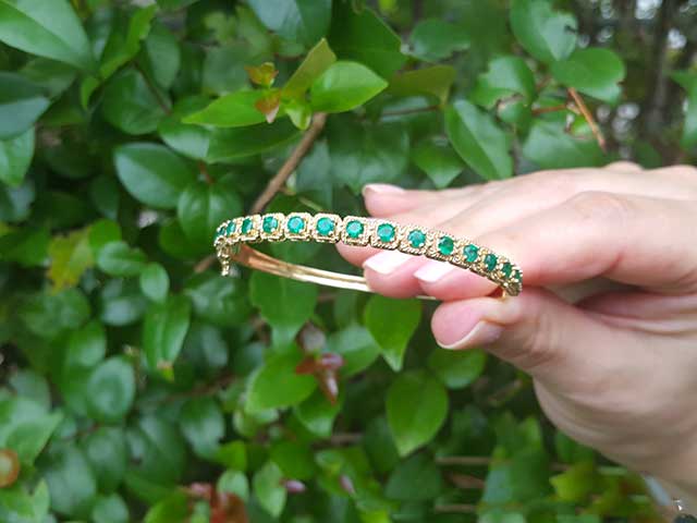 Women&#39;s emerald bracelet wholesale